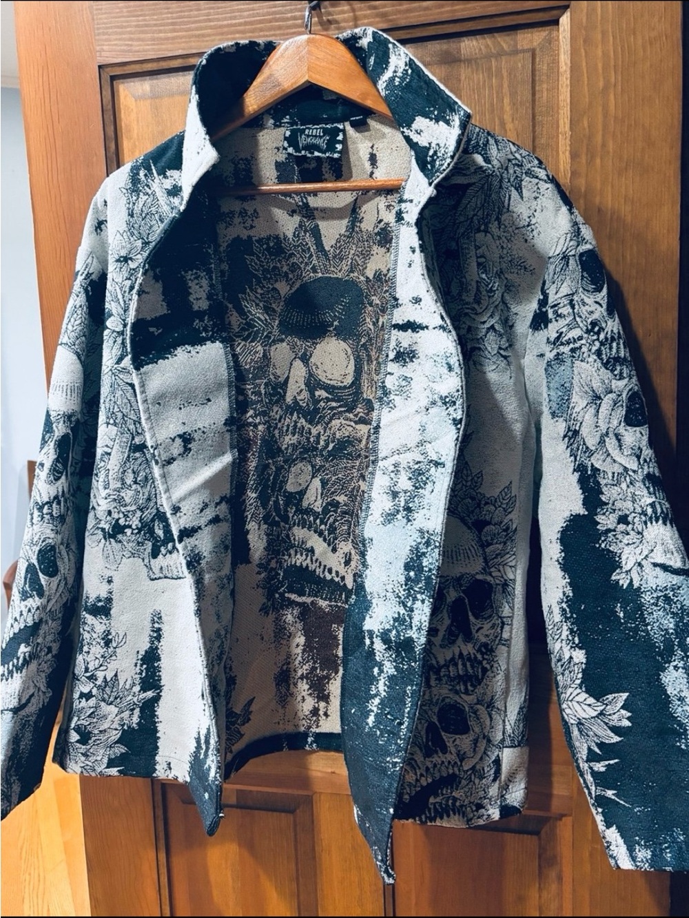 REBEL VENGEANCE Skull Floral Tapestry Jacket